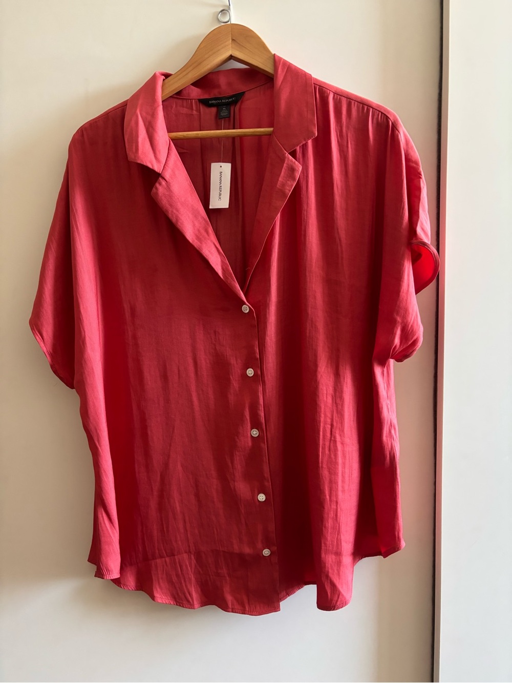NWT Banana Republic Short Sleeve Button Down